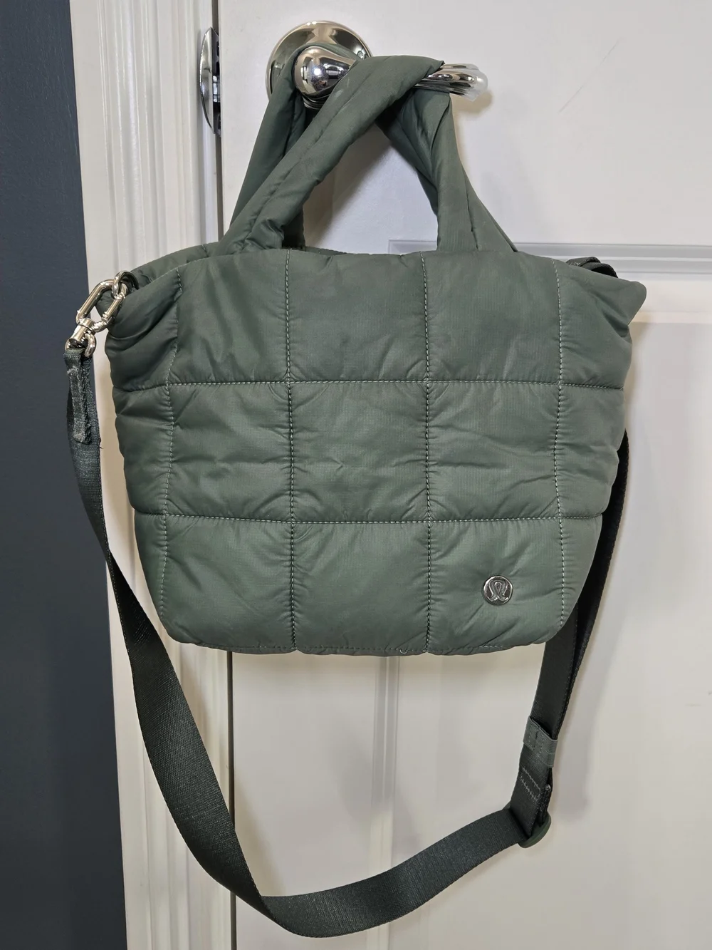 Lululemon Quilted Grid Tote Crossbody Bag 2XL - Olive Green - Picture 1 of 5